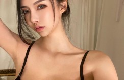 【波多野结衣】「巨乳網紅」升格準人妻照樣曬性感！招牌「青筋胸」讓人大飽眼福【大发体育】