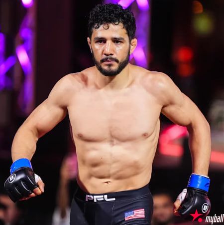 大发体育-与 PFL 激烈分手后,Aaron Pico 与 UFC 签约,大发助力你的致富之路!