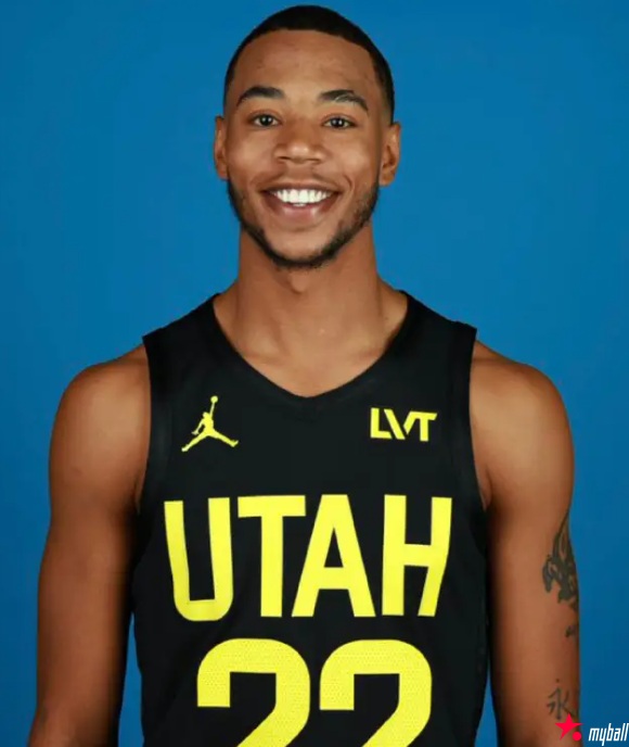 大发体育-虽迟但到!勇士签下发展联盟侧翼 今夏首笔引援，大发助力你的致富之路！