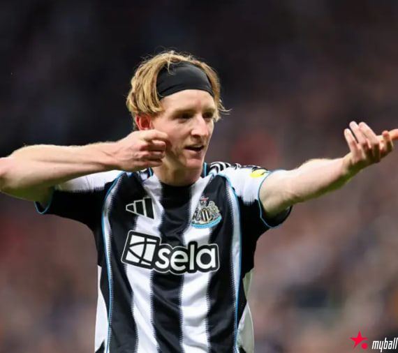 迈博体育 穆帅赞扬的24岁纽卡斯尔边锋,入选欧足联欧冠第3