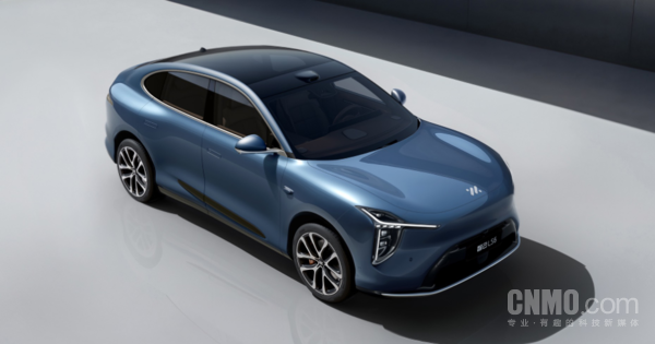 智己LS6推出7年0首付购车政策 焕新价19.49万元起