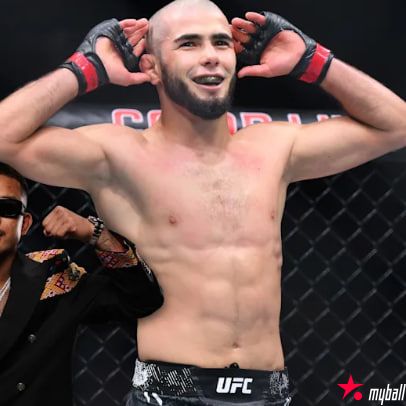 迈博体育 UFC不续约他？莫卡耶夫15连胜后自信表态：如果还在八角笼，冠军是我的